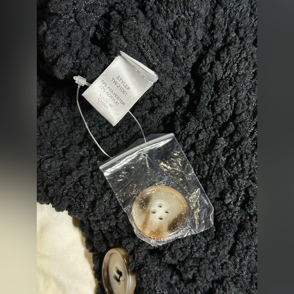 ⭐️NWOT⭐️ Zenana: Women’s Textured Knit Cardigan- Size Small - Picture 7 of 9